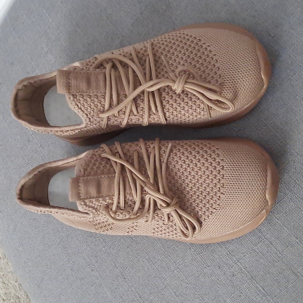 Slip on sneakers